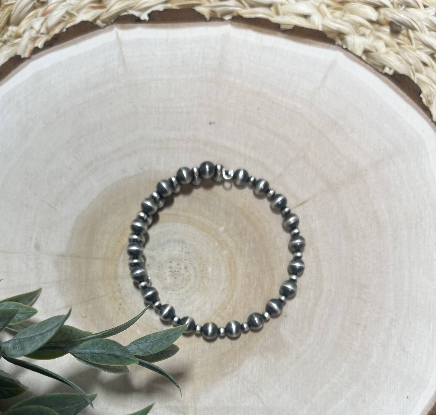 Santa Fe Pearls Alternating Memory Wrap Bracelet