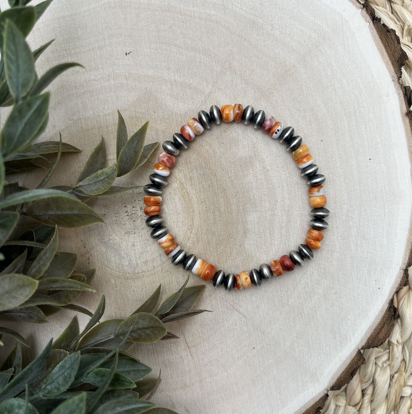 7mm Santa Fe Saucer Pearls & Orange Spiny Stretch Bracelet