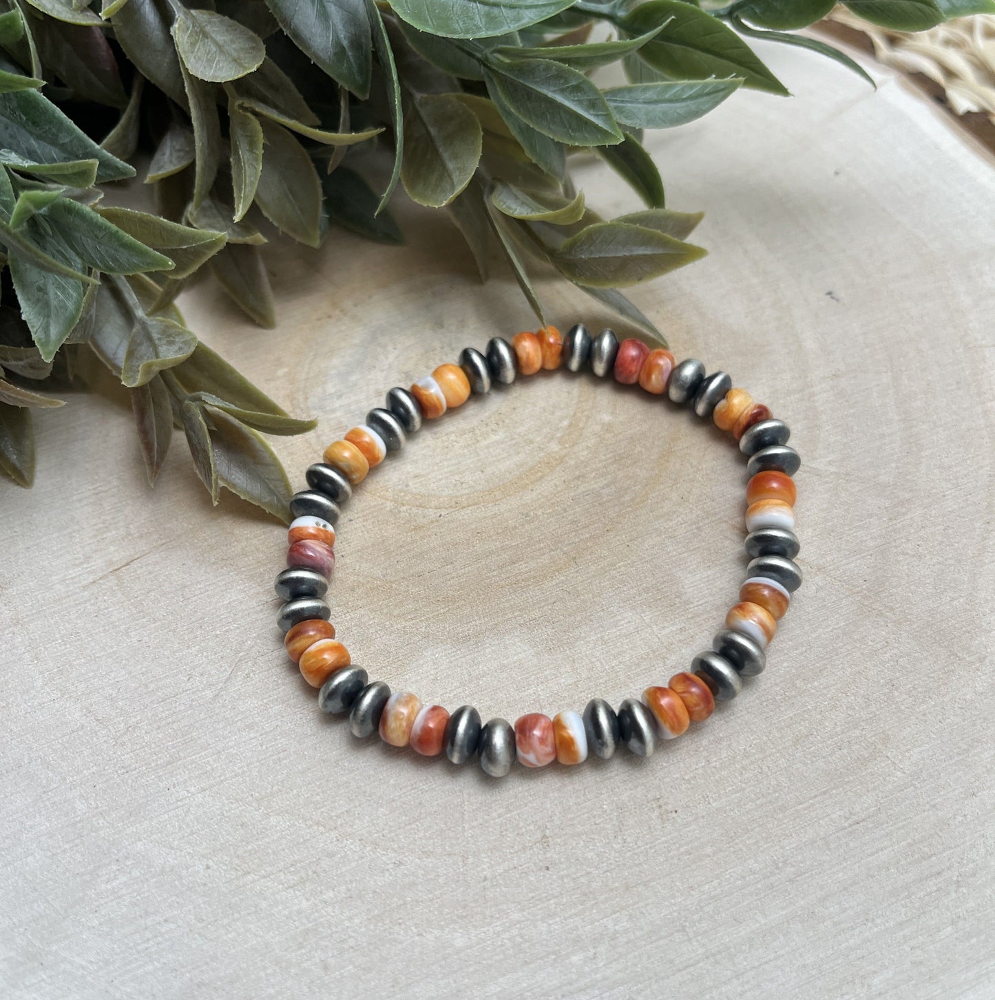 7mm Santa Fe Saucer Pearls & Orange Spiny Stretch Bracelet