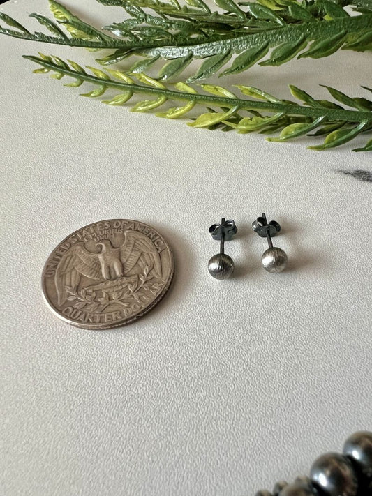 5mm Desert Pearl Round Post Earrings - Sunset TQ Mountain