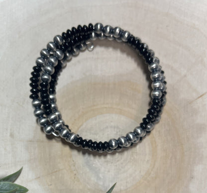 5mm Desert Pearls and Black Onyx 3 - row Memory Bracelet - Sunset TQ Mountain