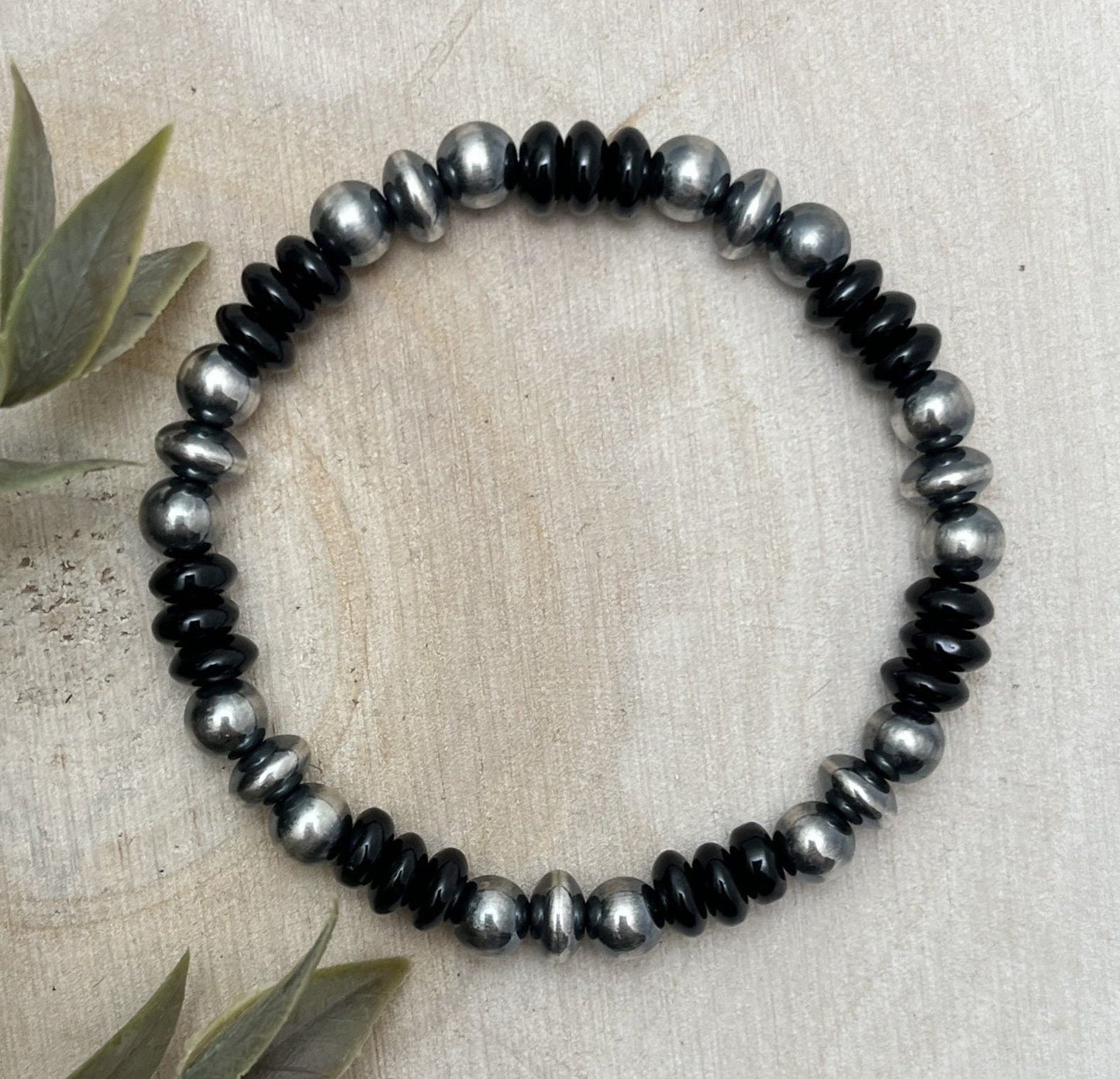 7mm Desert Saucer Pearls & Onyx Stretch Bracelet - Sunset TQ Mountain