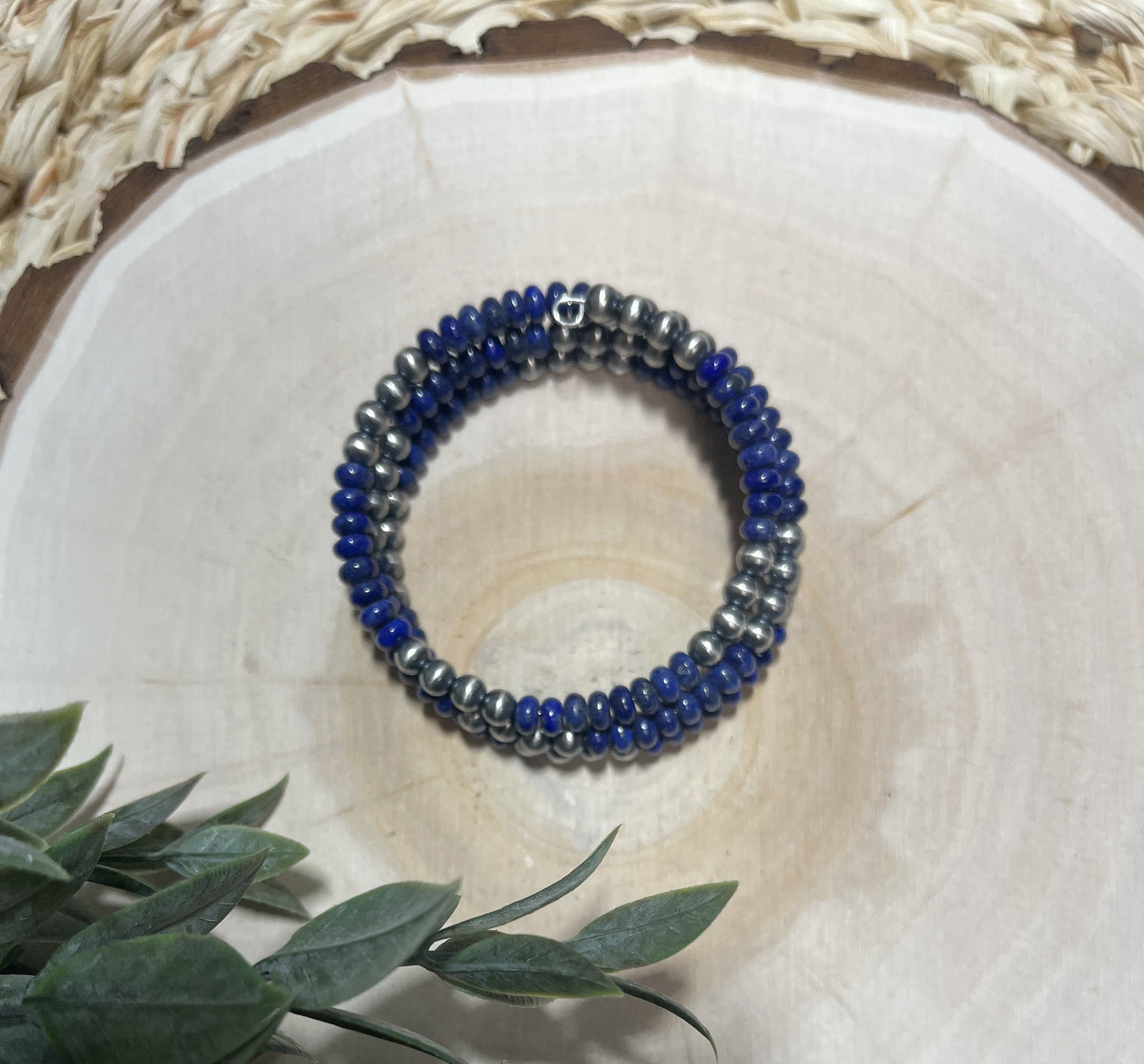 5mm Santa Fe Pearls and Lapis 3-row Memory Bracelet