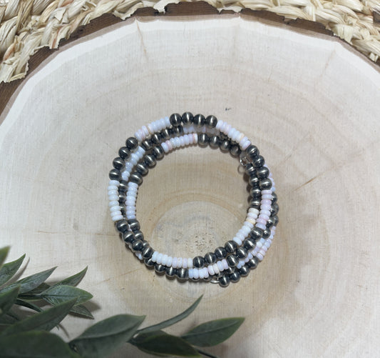 5mm Santa Fe Pearls and Pink Conch Shell 3-row Memory Bracelet