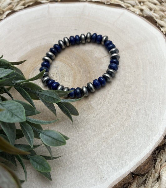9mm Santa Fe Saucer Pearls & Lapis Stretch Bracelet