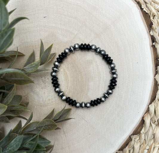 7mm Santa Fe Saucer Pearls & Onyx Stretch Bracelet