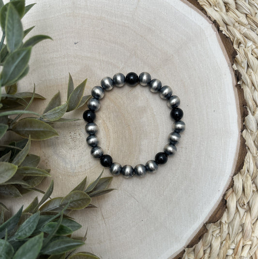 8mm Santa Fe Pearls & Onyx Stretch Bracelet