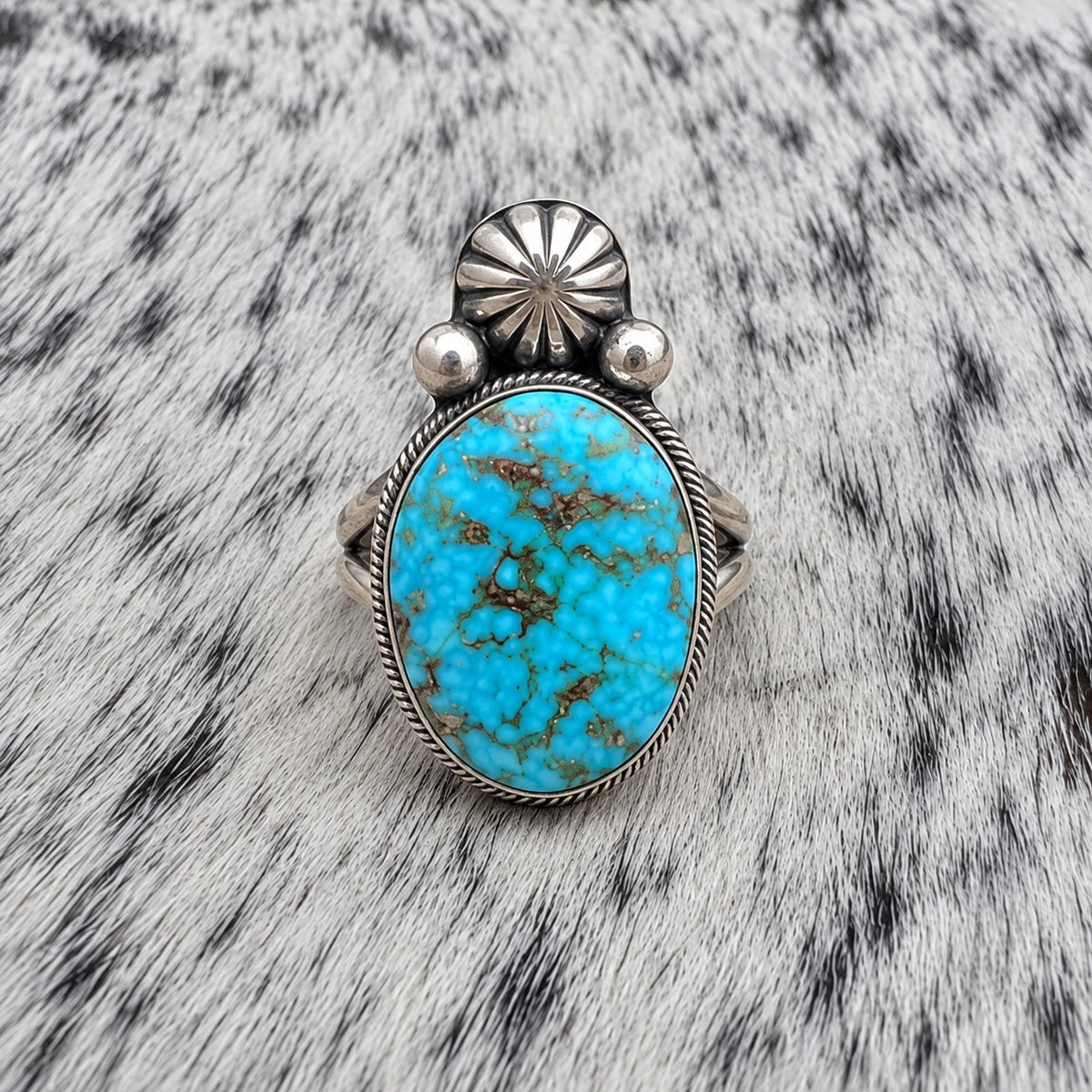 Kingman Turquoise Oval Ring — front