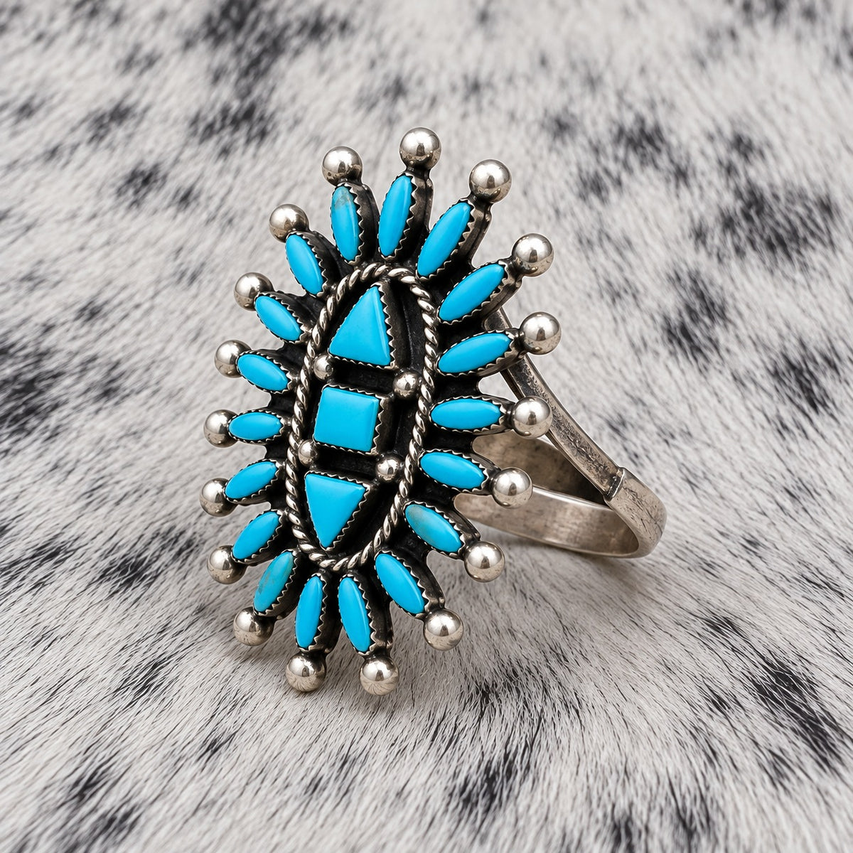 Zuni Needle Point Turquoise Ring — angle